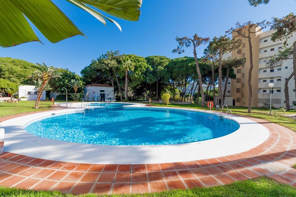 Appartamento Apartamento Club Algaida Beach Sitio de Calahonda Esterno foto